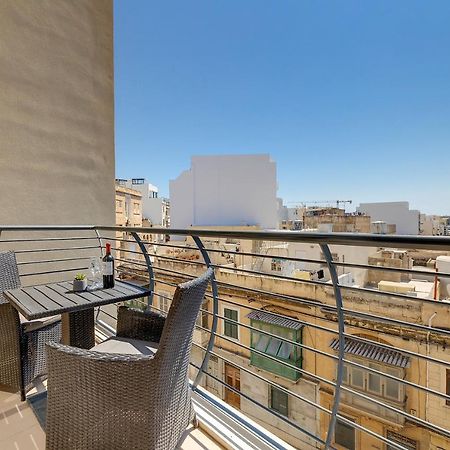 Luxury Apartment With Balcony, Central Area Gzira Εξωτερικό φωτογραφία
